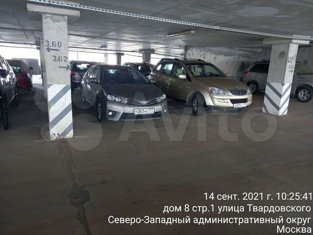 Продам машиноместо площадью 18.3 кв. м