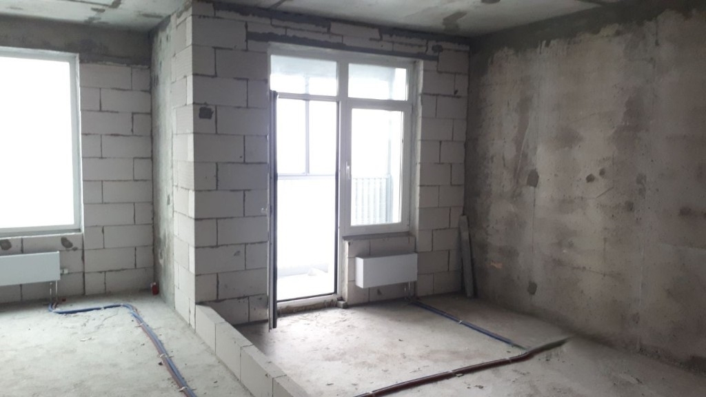 Продается 1-к квартира в тихом районе.