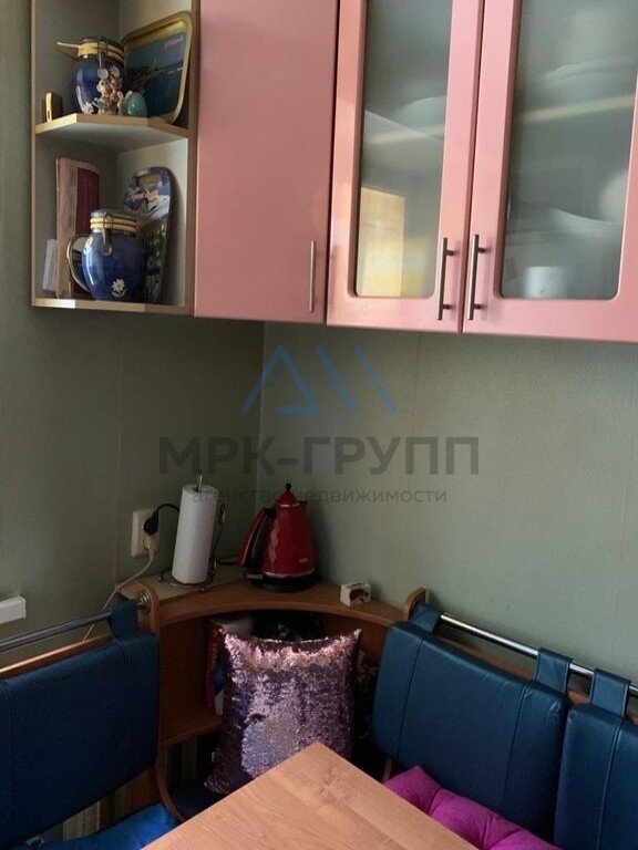 Продам 1-комнатную квартиру в замечательном районе с развитой инфраструктурой.