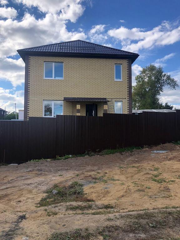 Продатся новый кирпичный дом в г.Яхрома