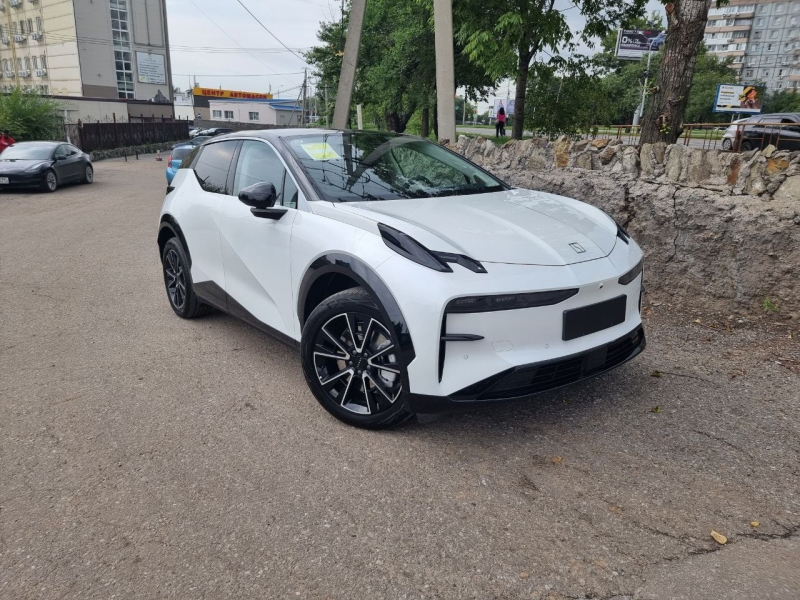 Продажа Zeekr X 2023 год