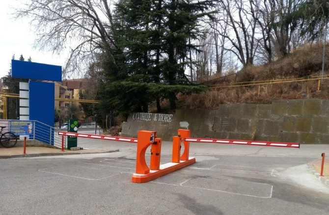 Компания по установке автоматического оборудование на парковке Сочи